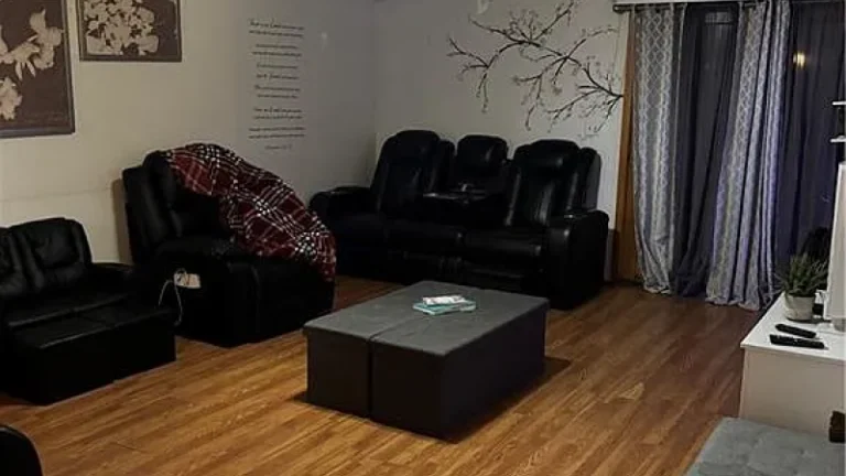 7805 E 130th Ct Grandview MO 64030 768x432